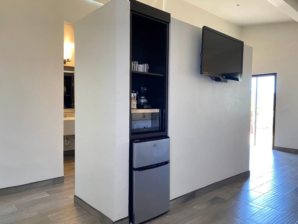 TV and multimedia, Coffee/tea facilities