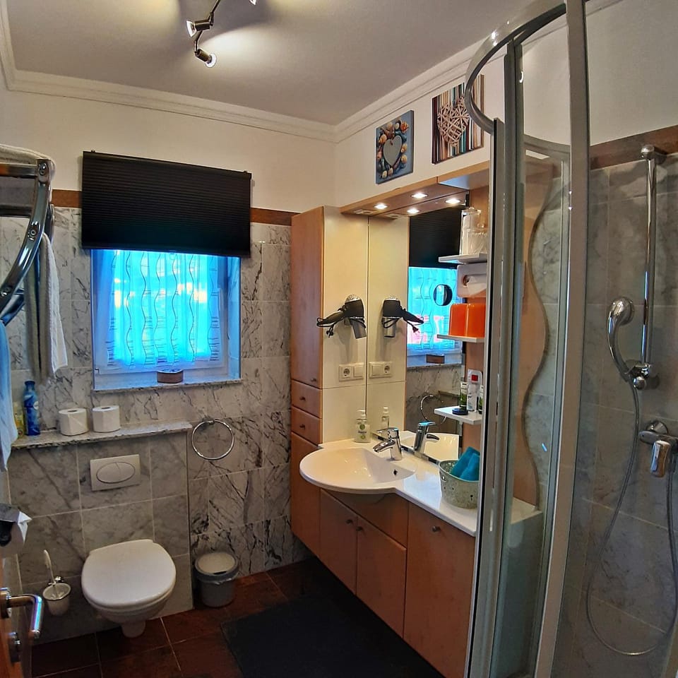 Shower, Toilet, Bathroom