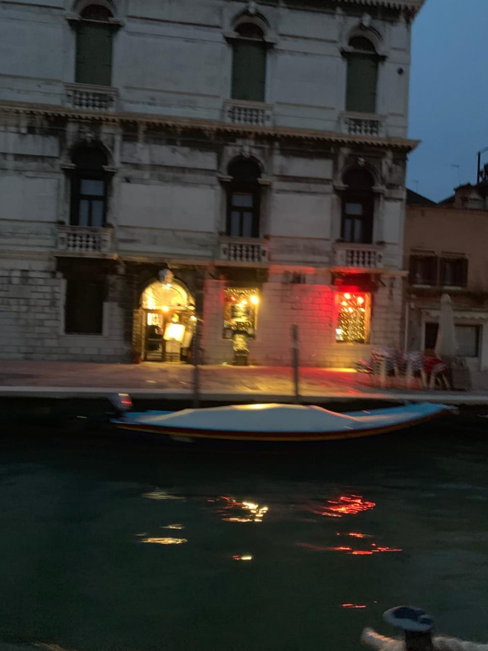 Restaurant/places to eat