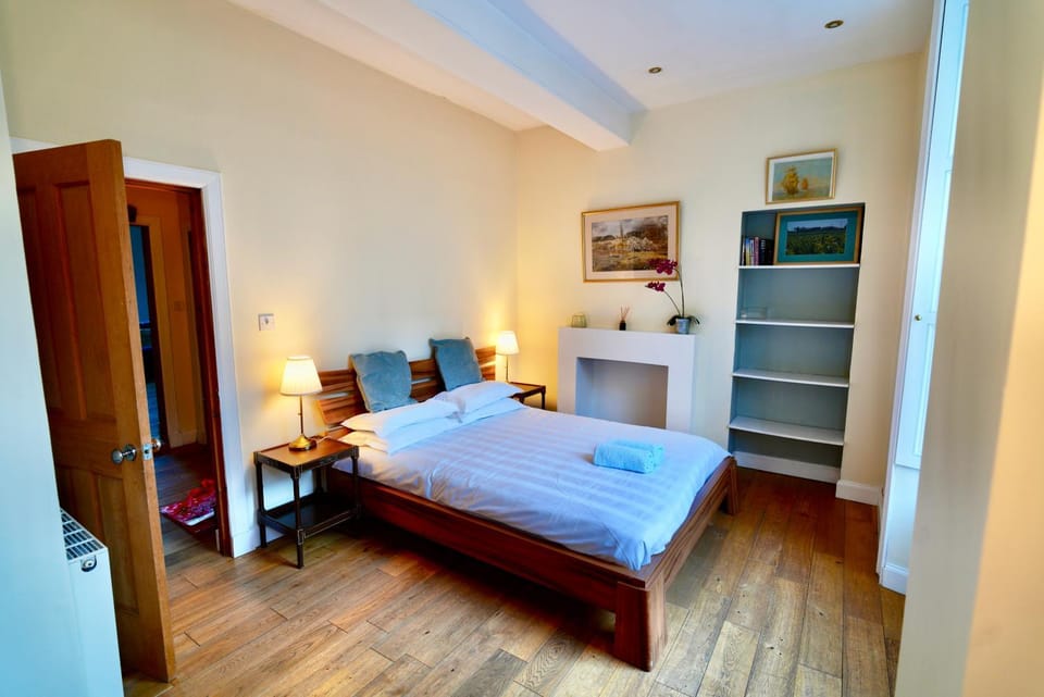 Bed, Bedroom, wardrobe