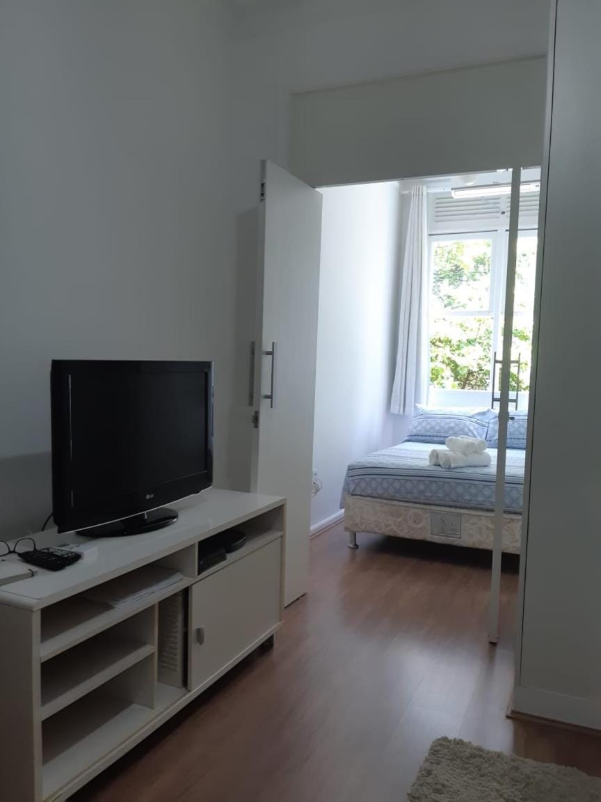 Apartameto Sa Ferreira 138 Apartment in Rio de Janeiro