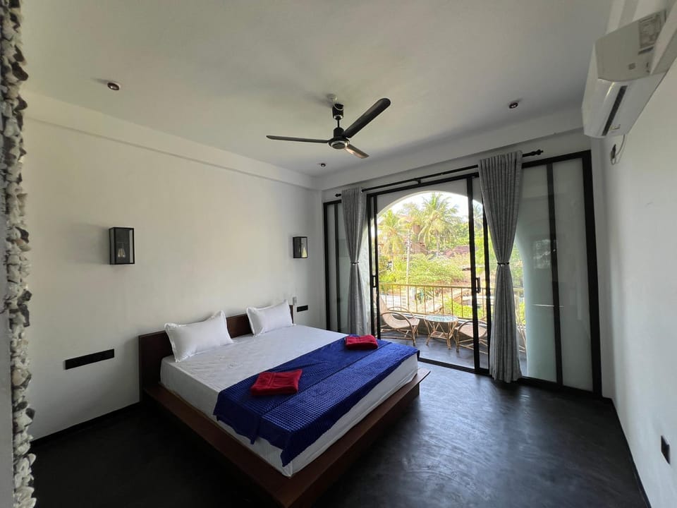 Bed, Bedroom, air conditioner