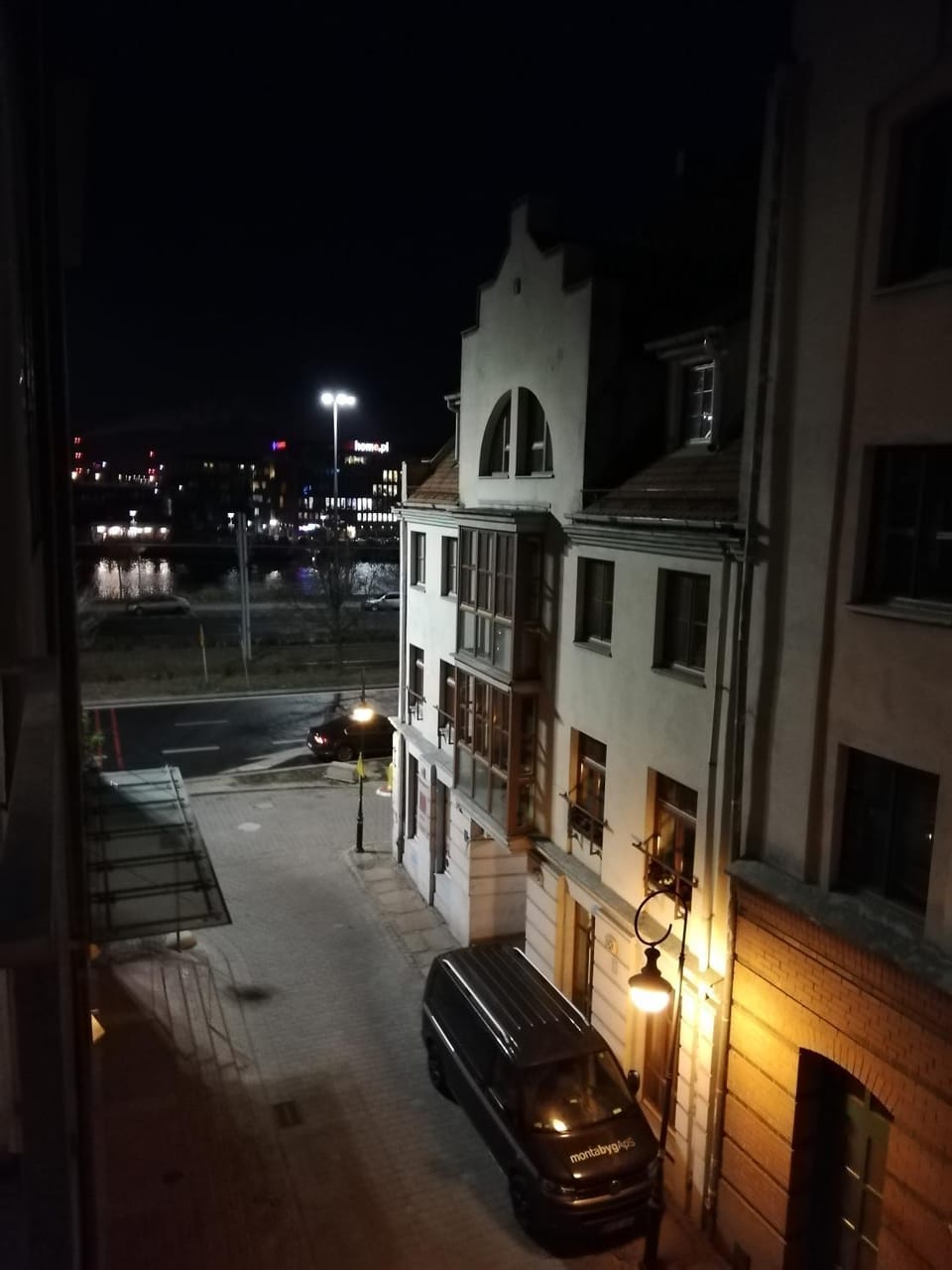 Neighbourhood