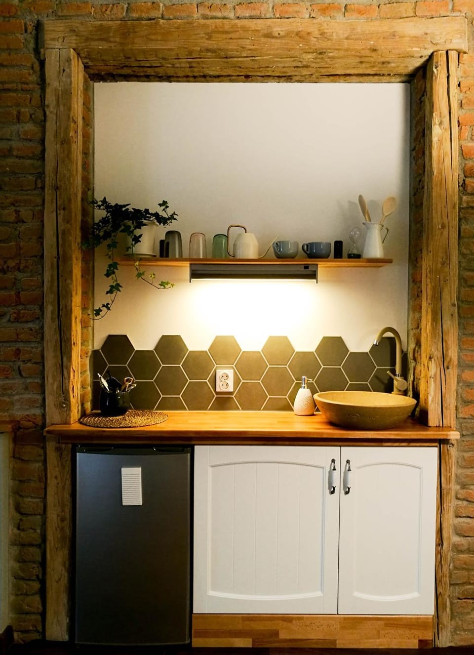 Coffee/tea facilities, Kitchen or kitchenette, Decorative detail