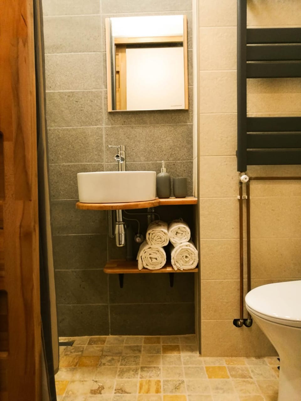 Toilet, Bathroom
