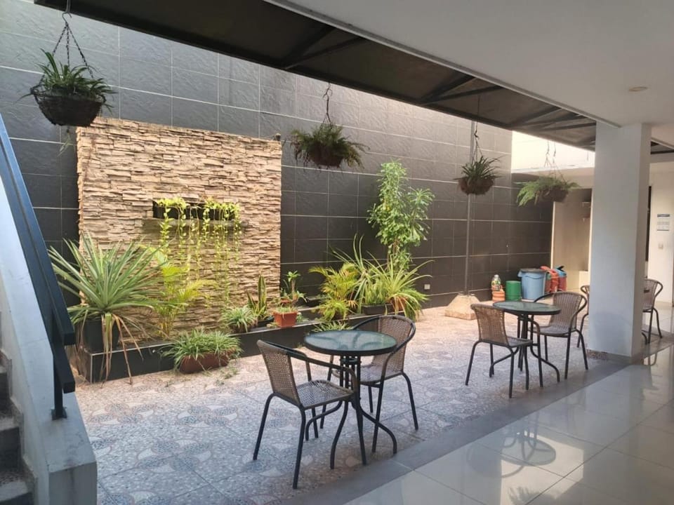 Okawango Hotel Hotel in Girardot