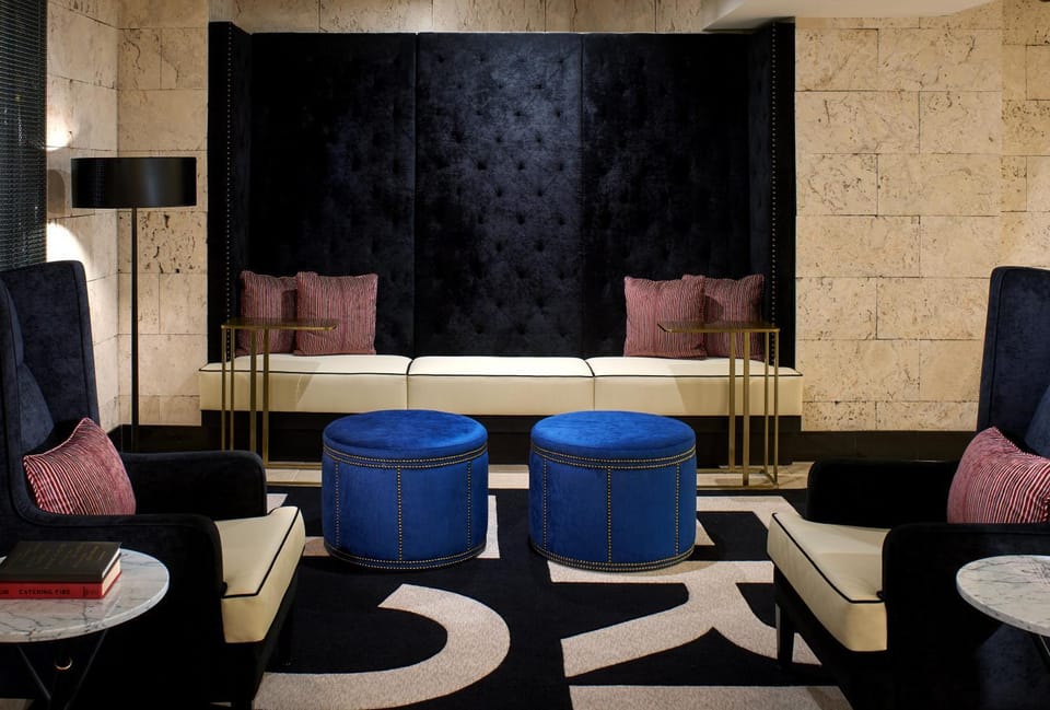 Meeting/conference room