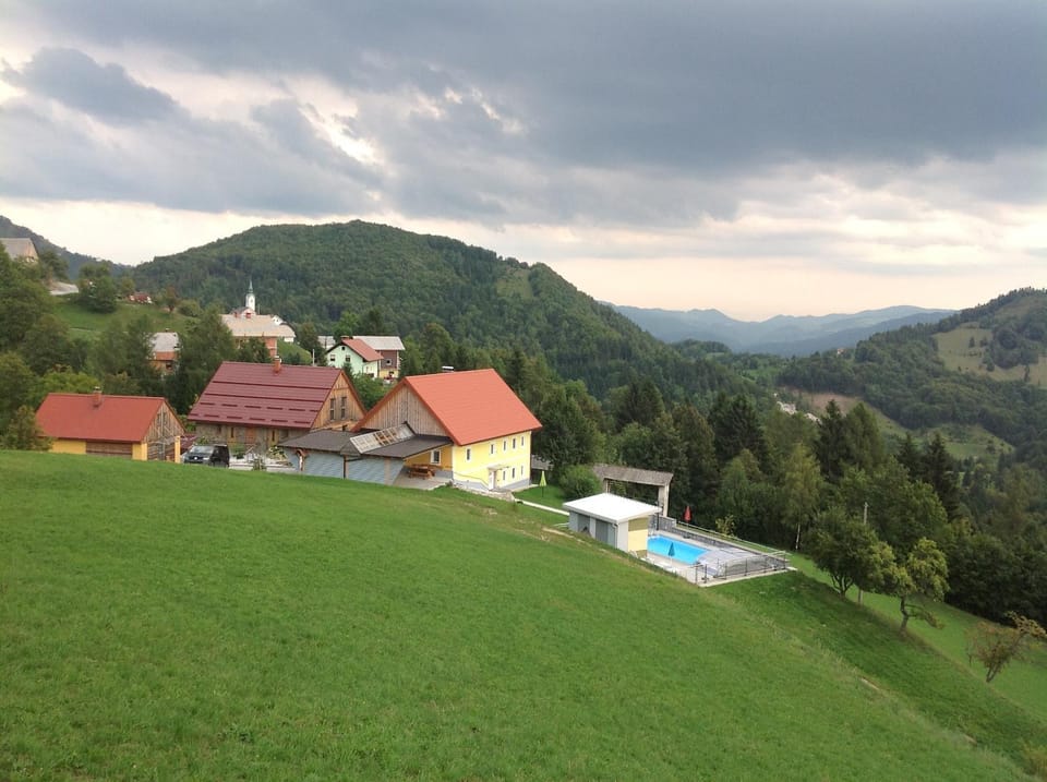 Neighbourhood