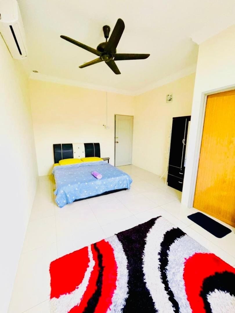 D Corner Islam Homestay House in Perak
