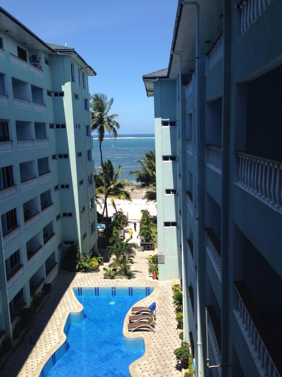 Mombasa Bamburi Beach Studio B42 - Pool & Beach - Sleeps 3 Apartment in Mombasa County