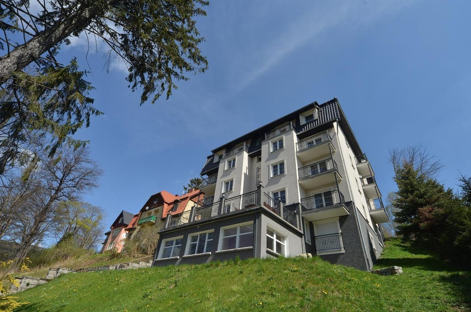 Property building, Day, Natural landscape