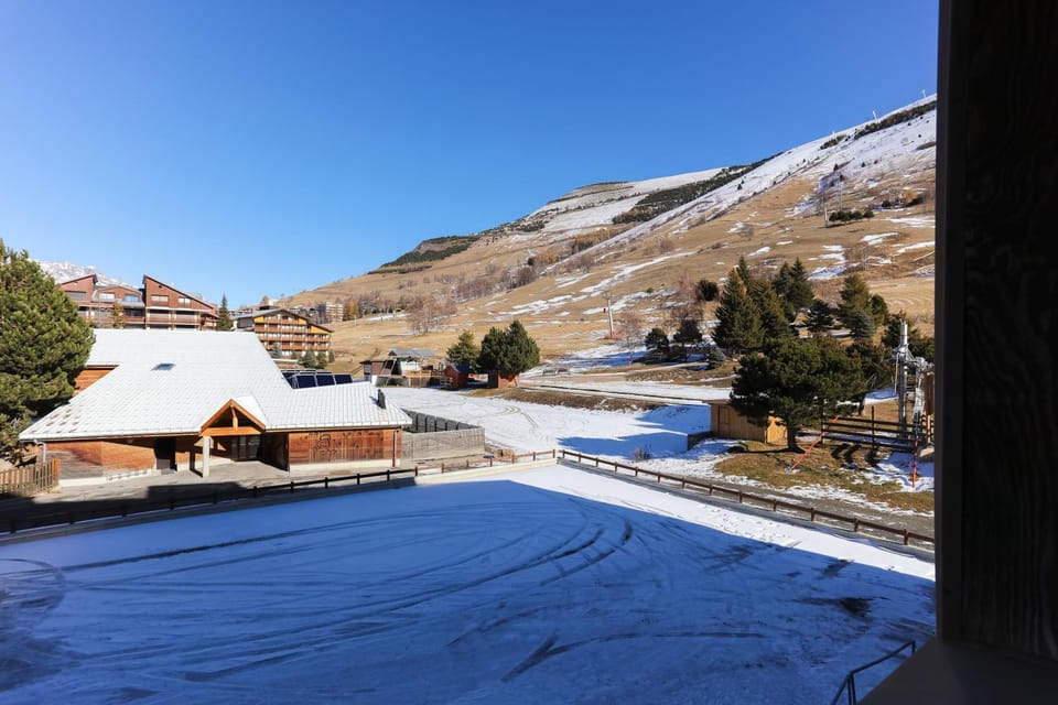 Day, Natural landscape, View (from property/room)