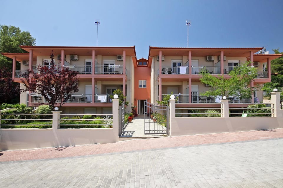 Coralli Studios Apartment in Halkidiki