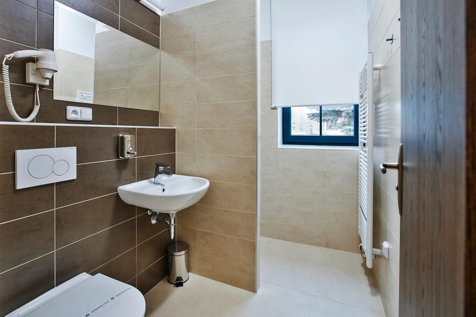 Penzion Al Capone Mníšek Bed and Breakfast in Czechia