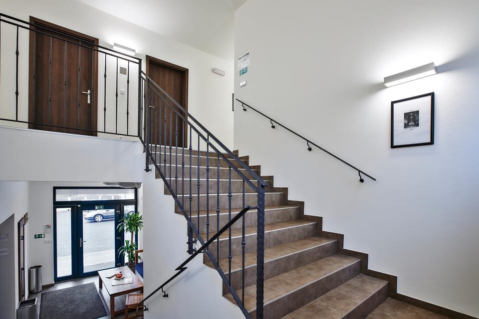 Penzion Al Capone Mníšek Bed and Breakfast in Czechia