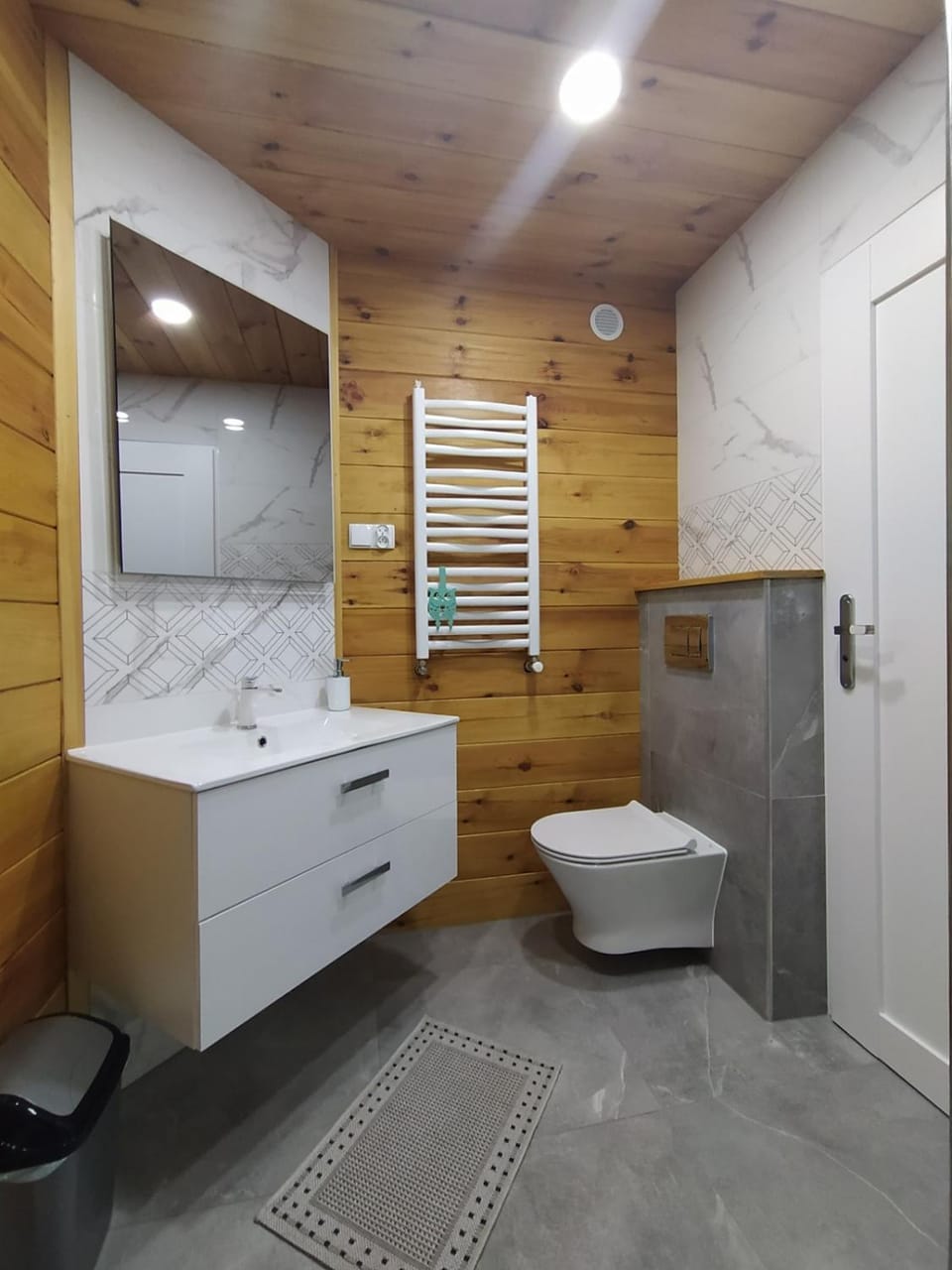 Toilet, Bathroom