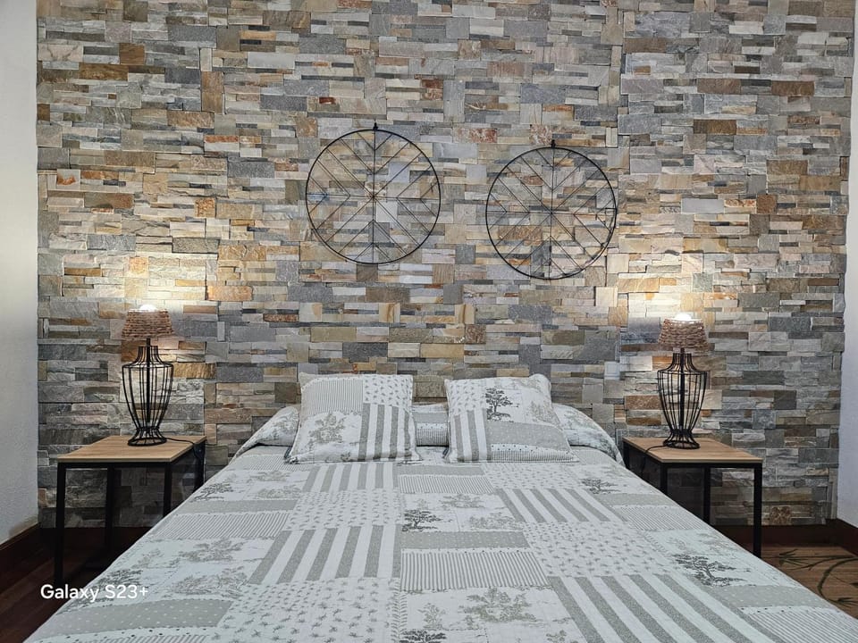 chambres d'hôtes Amets Bed and Breakfast in Sare