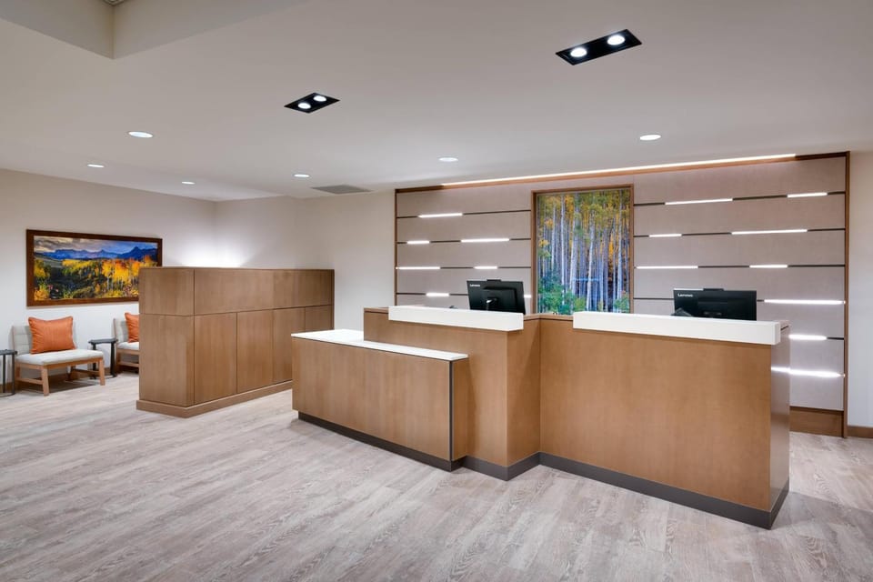 Lobby or reception, Lobby or reception