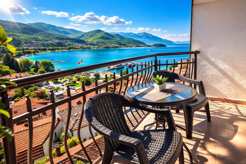 Balcony/Terrace, Balcony/Terrace, Lake view, Sunrise