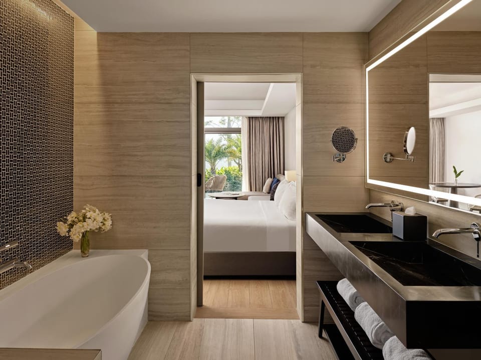 Bathroom, Bath