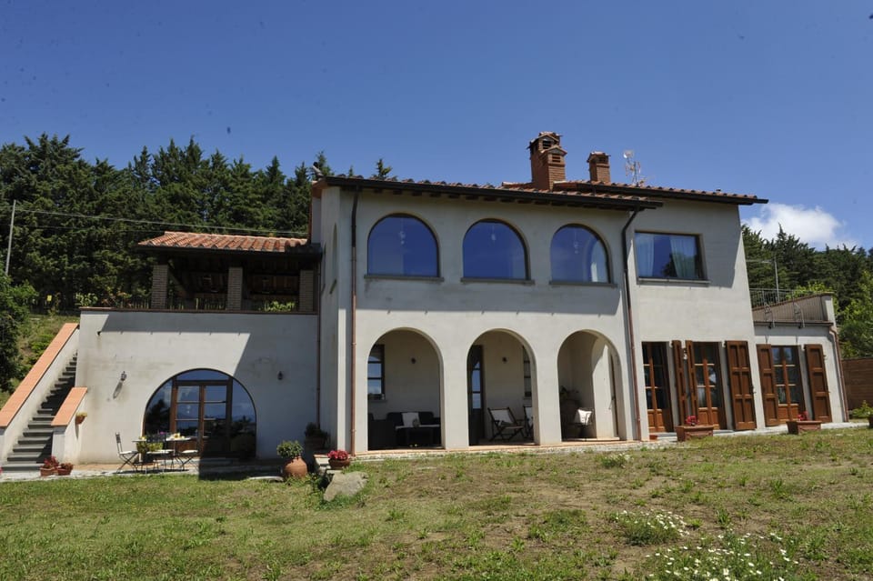 Property building, Garden view