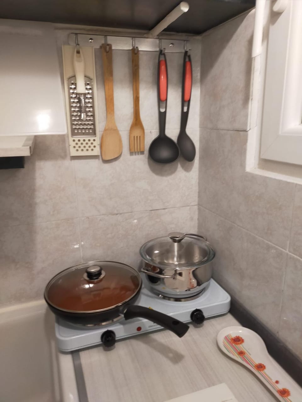 Kitchen or kitchenette, stove