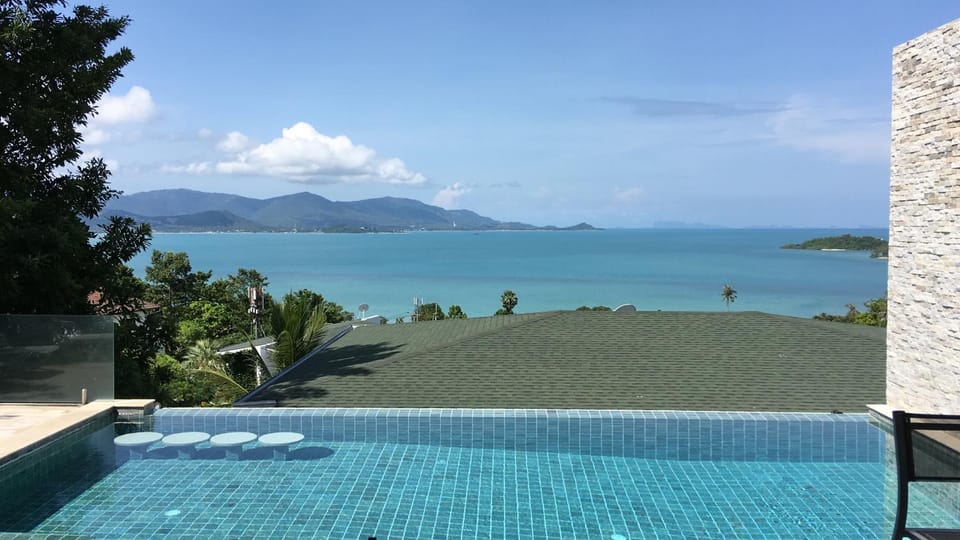 Pool view, Sea view, Swimming pool