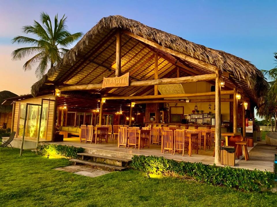 Property building, Lounge or bar