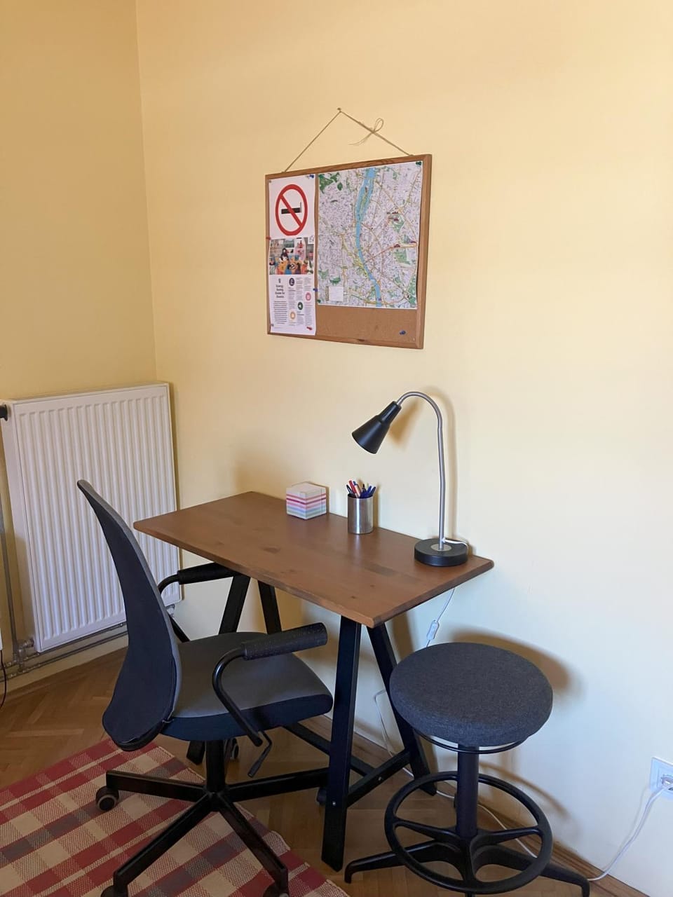 Other, Seating area, On site