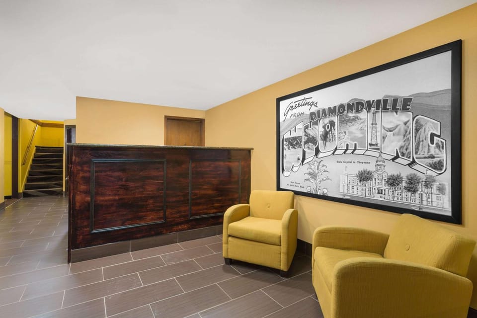 Lobby or reception, On site