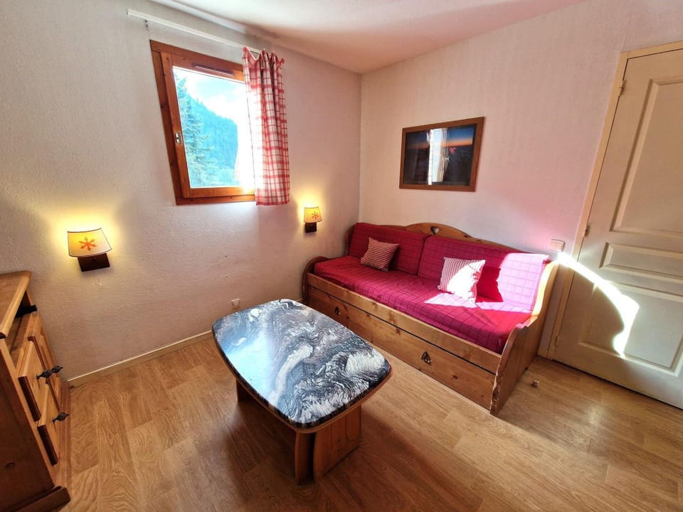 Appartement 4 pièces, 6-8 pers, au pied des pistes - FR-1-265-192 Apartment in Piedmont