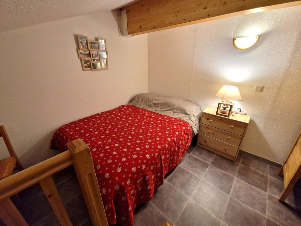 Duplex rénové 6/8 pers, 2 sdb, balcon, coeur station, casier skis - FR-1-265-203 Apartment in Piedmont