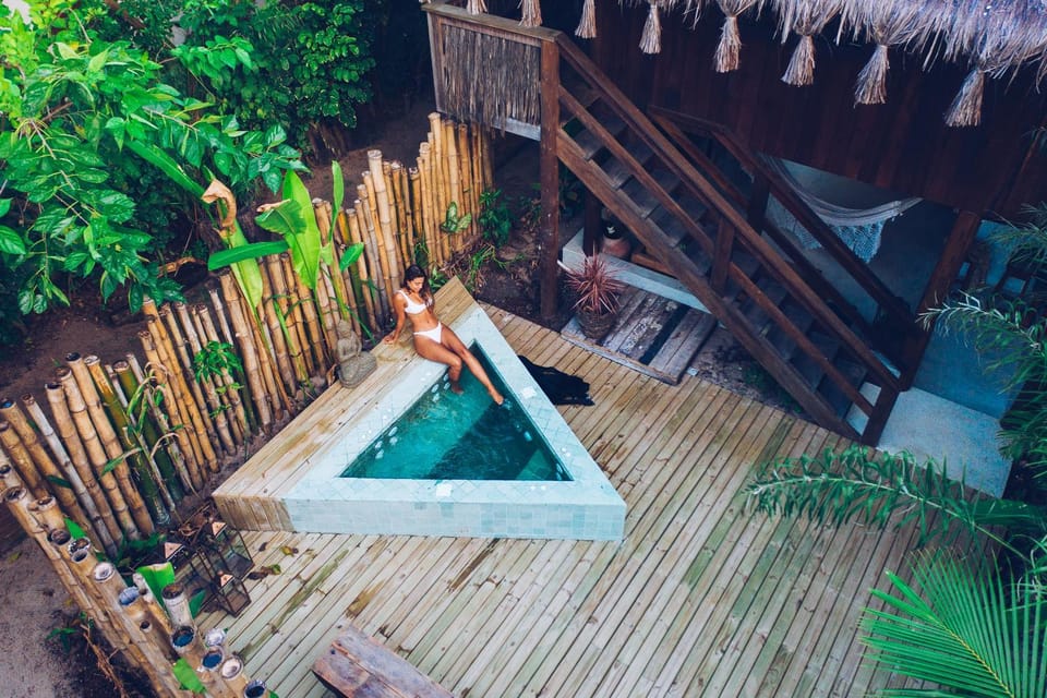 Bird's eye view, Hot Tub