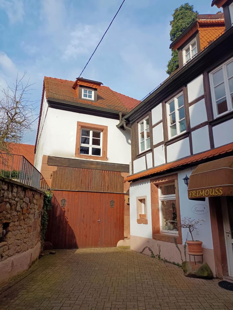 Inner courtyard view