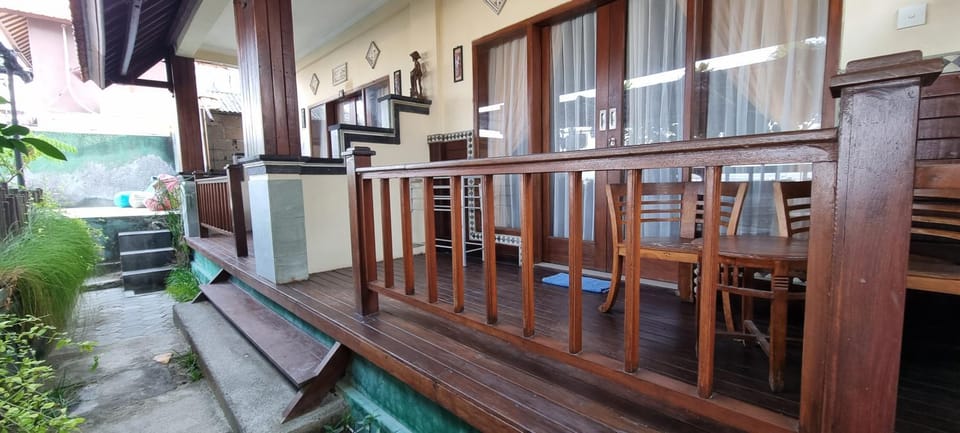 Patio, Balcony/Terrace