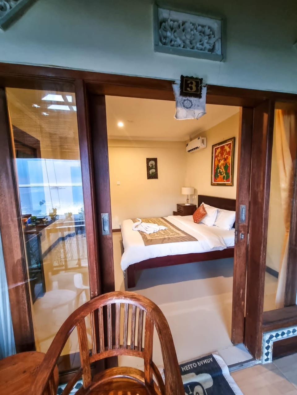 Photo of the whole room