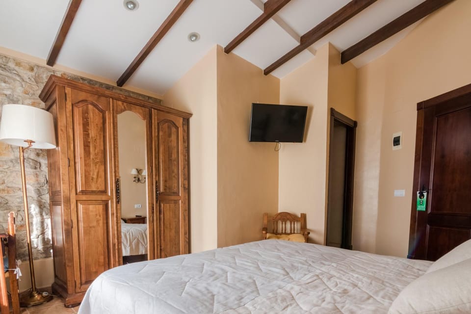 Casa Banys L'Avellà Country House in Baix Maestrat