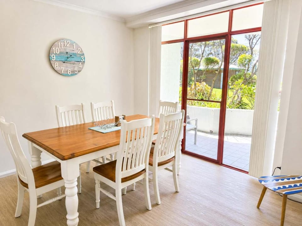 Fathoms 1 - 2BR beach resort apartment Apartment in Mollymook