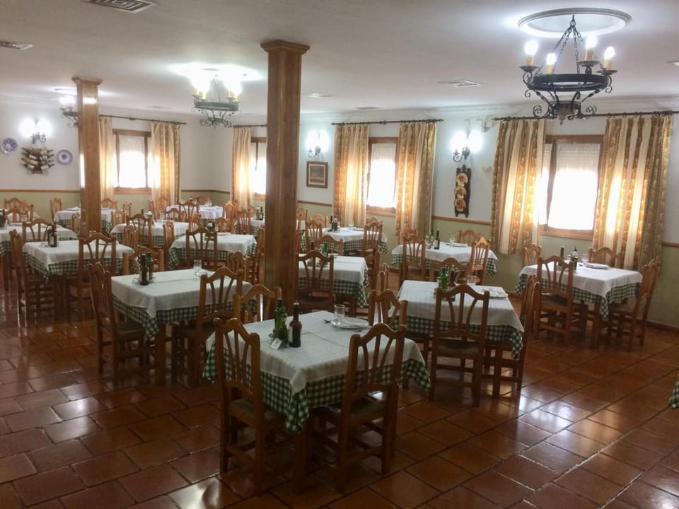 Hotel-Restaurante Venta Tomas Hotel in Castile-La Mancha