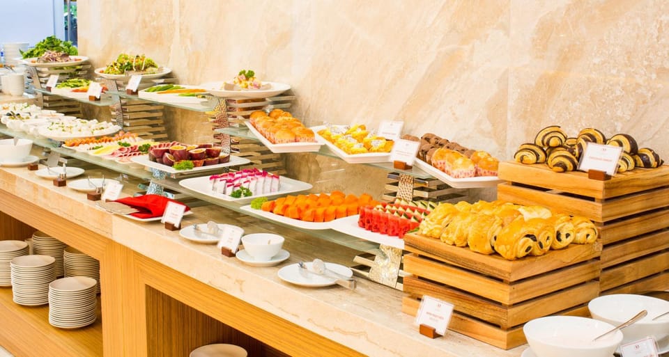 Food, Breakfast, Buffet breakfast