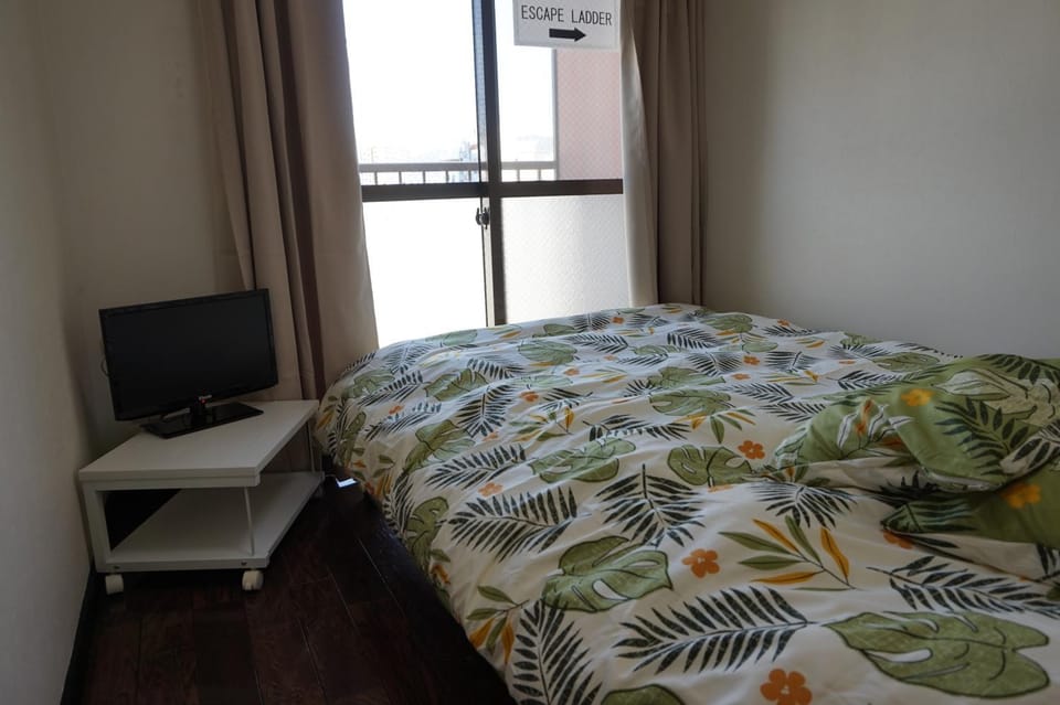 Bed, TV and multimedia