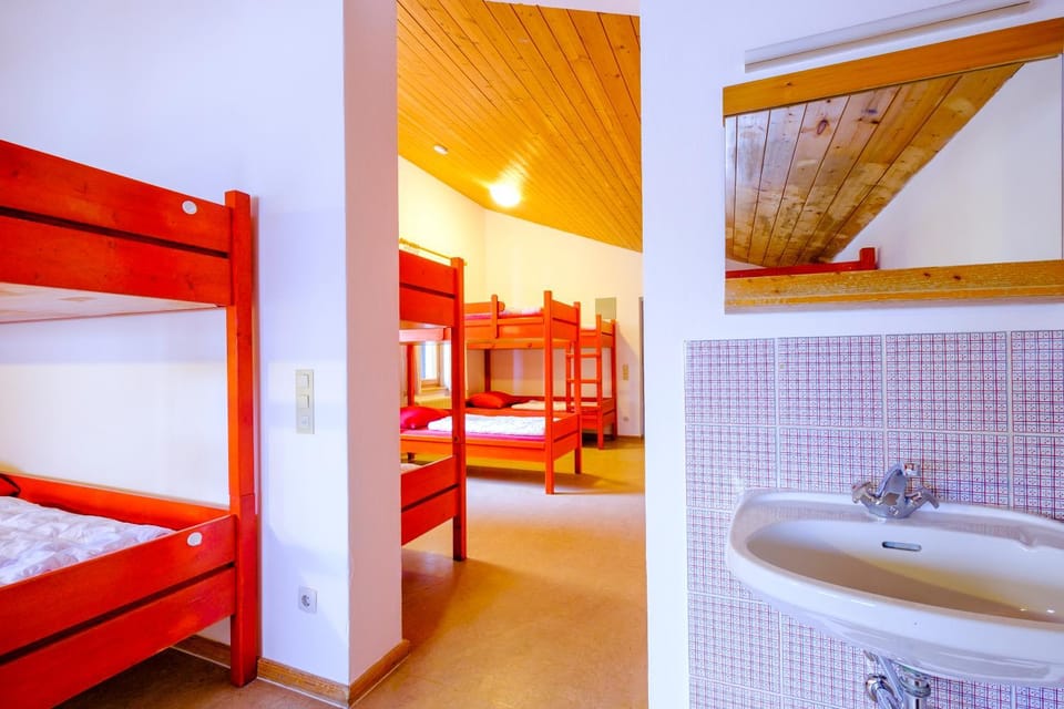 bunk bed