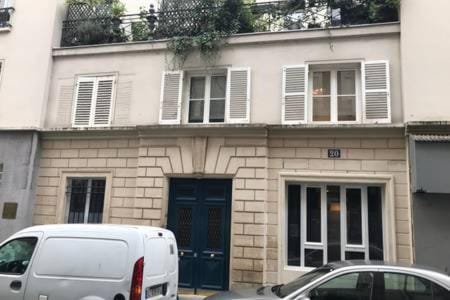 Property building, Facade/entrance