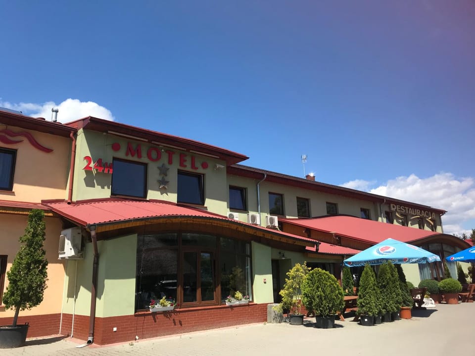Motel Pintal Inn in West Pomeranian Voivodeship, Poland
