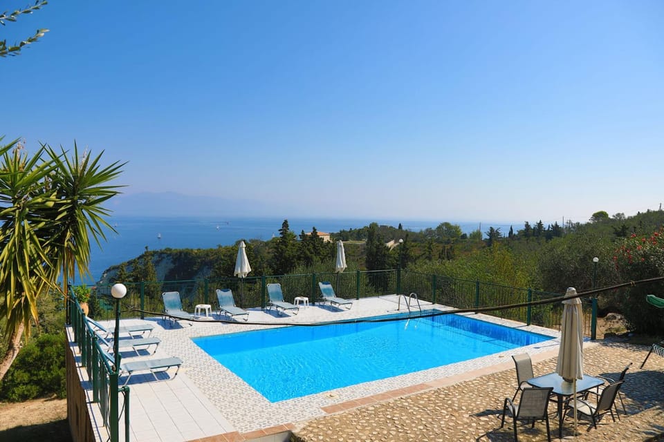 Sea view, Swimming pool
