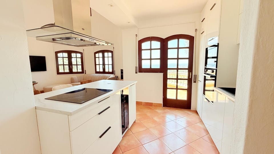Huesca 19 Villa in Alt Empordà