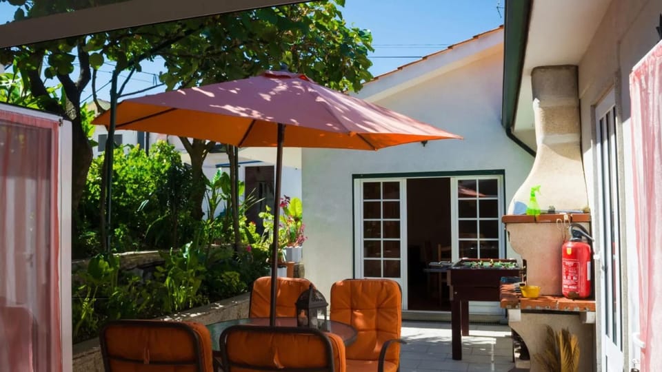 Elegant villa in Alvite with private pool Villa in Vila Real District