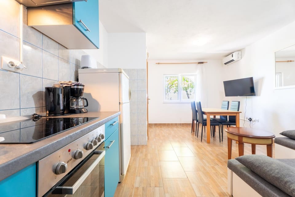 Living room, kitchen