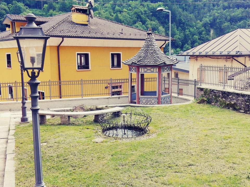Property building, Garden