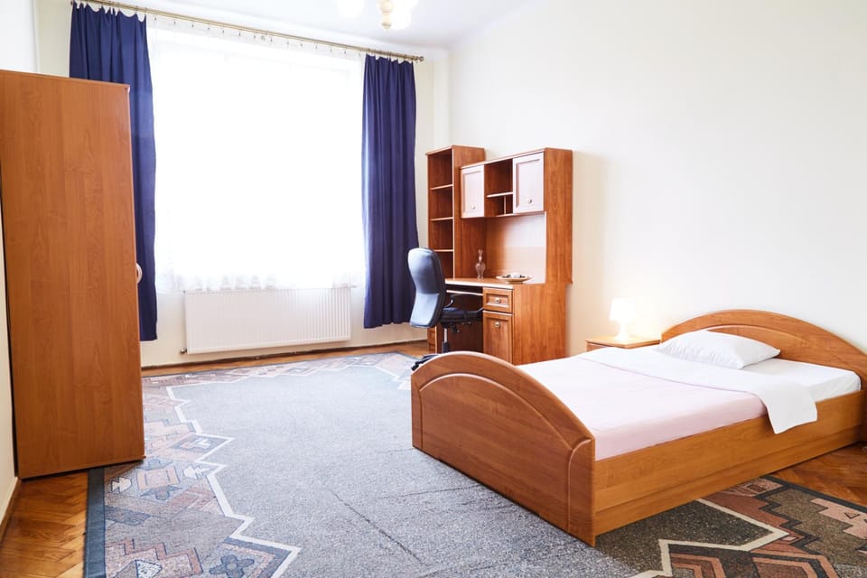 Bed, Photo of the whole room, Bedroom, wardrobe